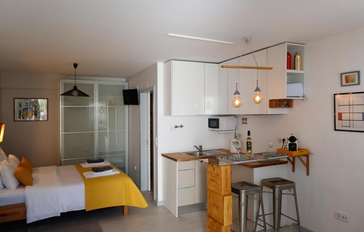 Casotas Apartment Lisbon Exterior photo